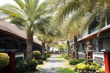 Hotel Lovina Beach Club & Resort