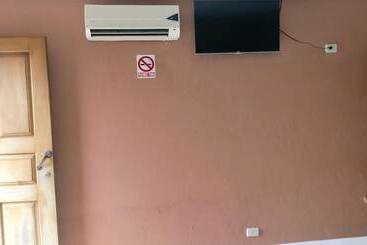 Отель Cabinas El Tropico