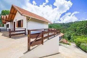 Hotel Chalés Leopoldo Em Monte Verde