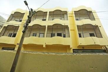 Hotell Hari Dham By Oyo Rooms