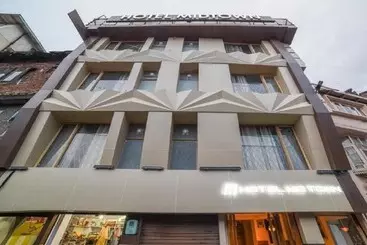 Hotel Mid Town,shimla