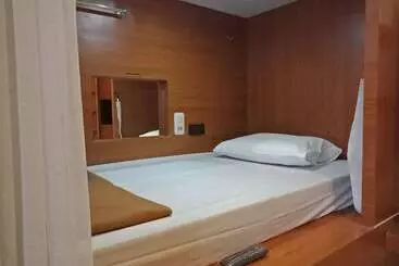 Bogor Cabin Inn   Hostel