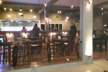 Отель Chill Bay Weligama