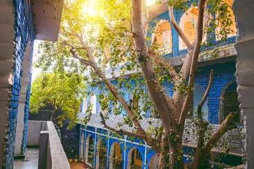 Vandrarhem Hide In Pushkar