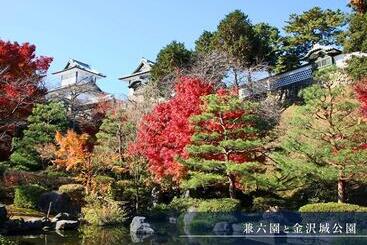 Hotelli Trend Kanazawa Ekimae