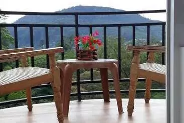 Majatalo Lilly Guest Inn