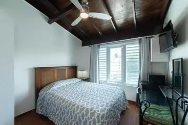 پانسیون Andalucia Guest House