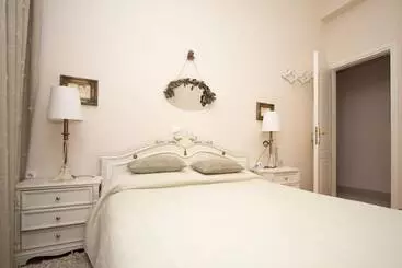 Turistlejligheder Duret Sea Side Villa