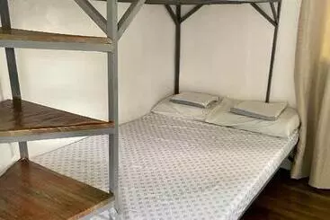 هاستل Babu Backpackers Inn