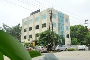 Hotel Samrat Kaushambi