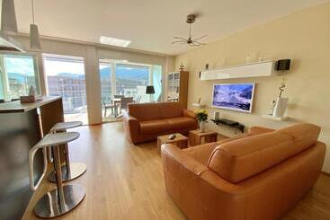 آپارتمانهای توریستها At Rinaldi 22