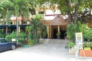 Отель Pattaya Garden Resort
