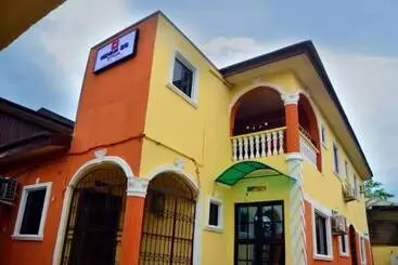 Hôtel De Haven Suites