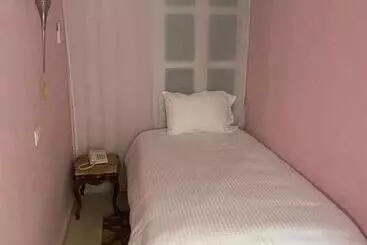 پانسیون Dar Camelia