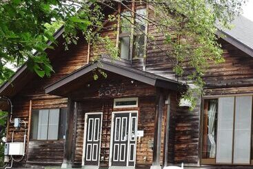 Pensió Guest House Maroudo