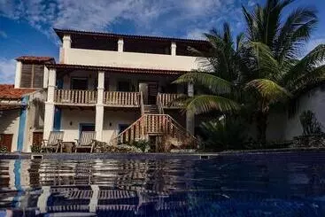 ペンション Ulani Lodge