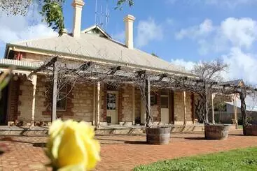 ツーリストアパートメント Cockburn House