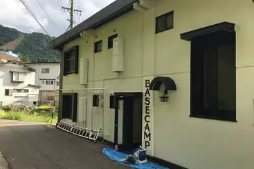 Apartaments turístics Nozawa Onsen Basecamp