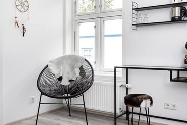 پانسیون Við Lonið Guesthouse