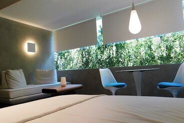 ペンション 101 Adrianou Apartments