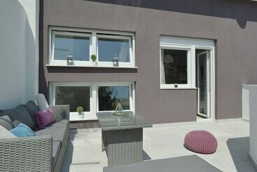 ペンション D&a City Center Apartments