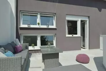 ペンション D&a City Center Apartments