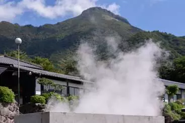 Ryokan Yufuin Onsen Tsukanoma