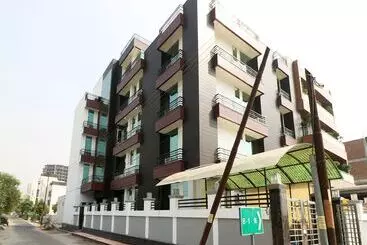 Hotel Petals Inn By Oyo Rooms