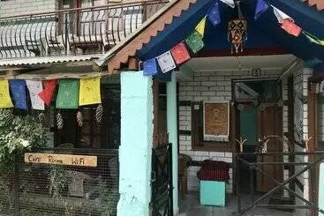 Bed and Breakfast Sharda House