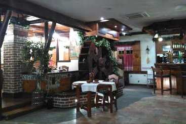 簡易ホテル Russkaya Usadba