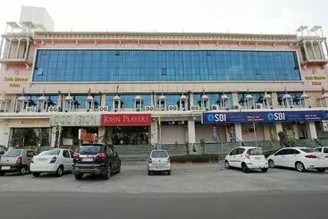 Fabhotel Kanta Shrawan Arcade