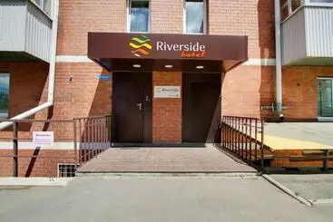 Riverside   Hostel