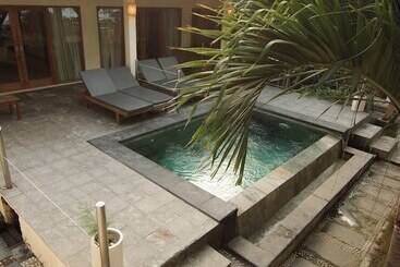 پانسیون Kelapa Kecil