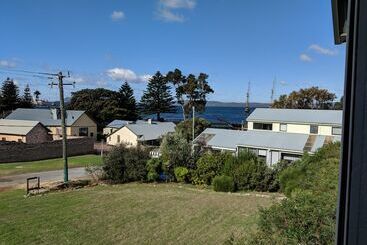 ツーリストアパートメント Hanover Bay Apartments