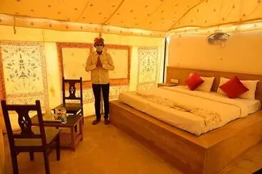 Otel Sky Desert Safari