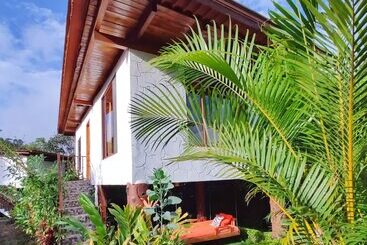 Szálloda Coffee Lodge Cristal Glamping & Spa