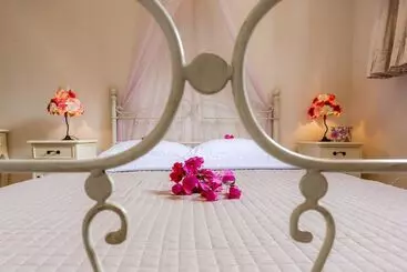 Turistihuoneistot Villa Alyko