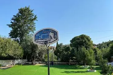 Casa Rural Visitar Bioucas I   Casa Inteira Familiar E Grupo De Amigos