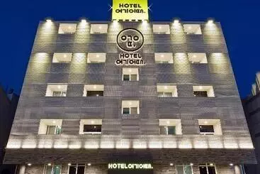 ホテル Yeogiuhtte Gangneung Gyeongpo