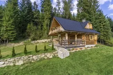 Turistihuoneistot Leśna Bacówka