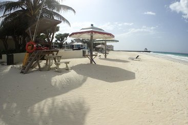 Tourist flats Arawak By The Sea, Silver Sands Jamaica Villas 4br