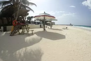 Turist apartmanları Arawak By The Sea, Silver Sands Jamaica Villas 4br