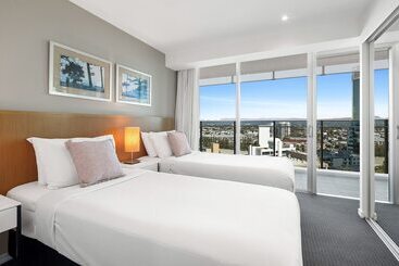 Жильё для туристов Holiday Holiday   H Residence Apartments