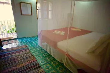Hotelli Om Shanti Beach Stay Patnem