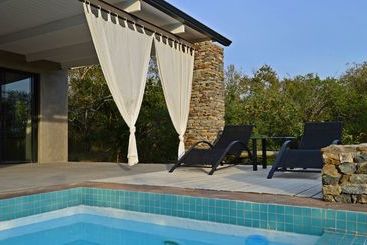 Vakantie-appartementen Kruger River Villas  Treetop Loft