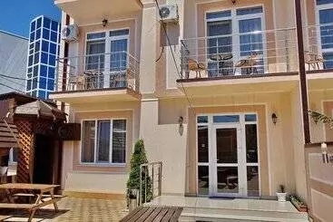 Majatalo Tikhaya Gavan Guest House