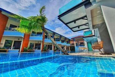 هتل The Bed Vacation Rajamangala