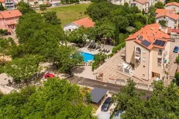 Majatalo B&b Pansion Vago
