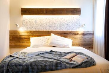 هتل Hirondelle Locanda