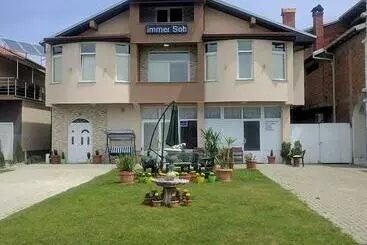 Motel Majska Rosa